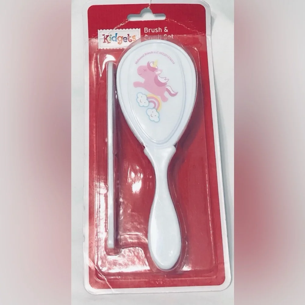 Baby girl unicorn brush and comb set white.